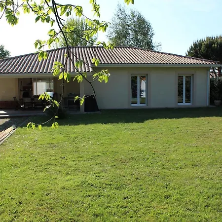 Maison De Proche Дом отдыха *
