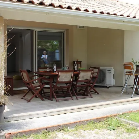 Maison De Proche Holiday home *
